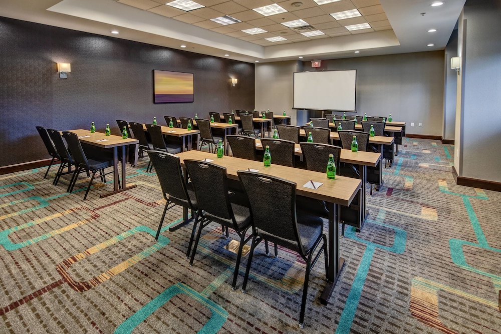 Residence Inn Norfolk Downtown 46/47