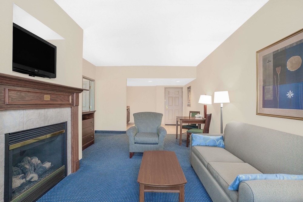 Wingate By Wyndham Ellicottville 21/31
