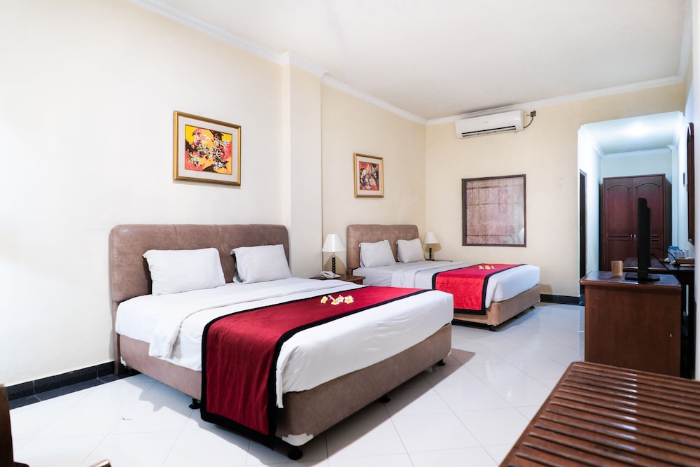 Maxi Hotel & Spa 13/25