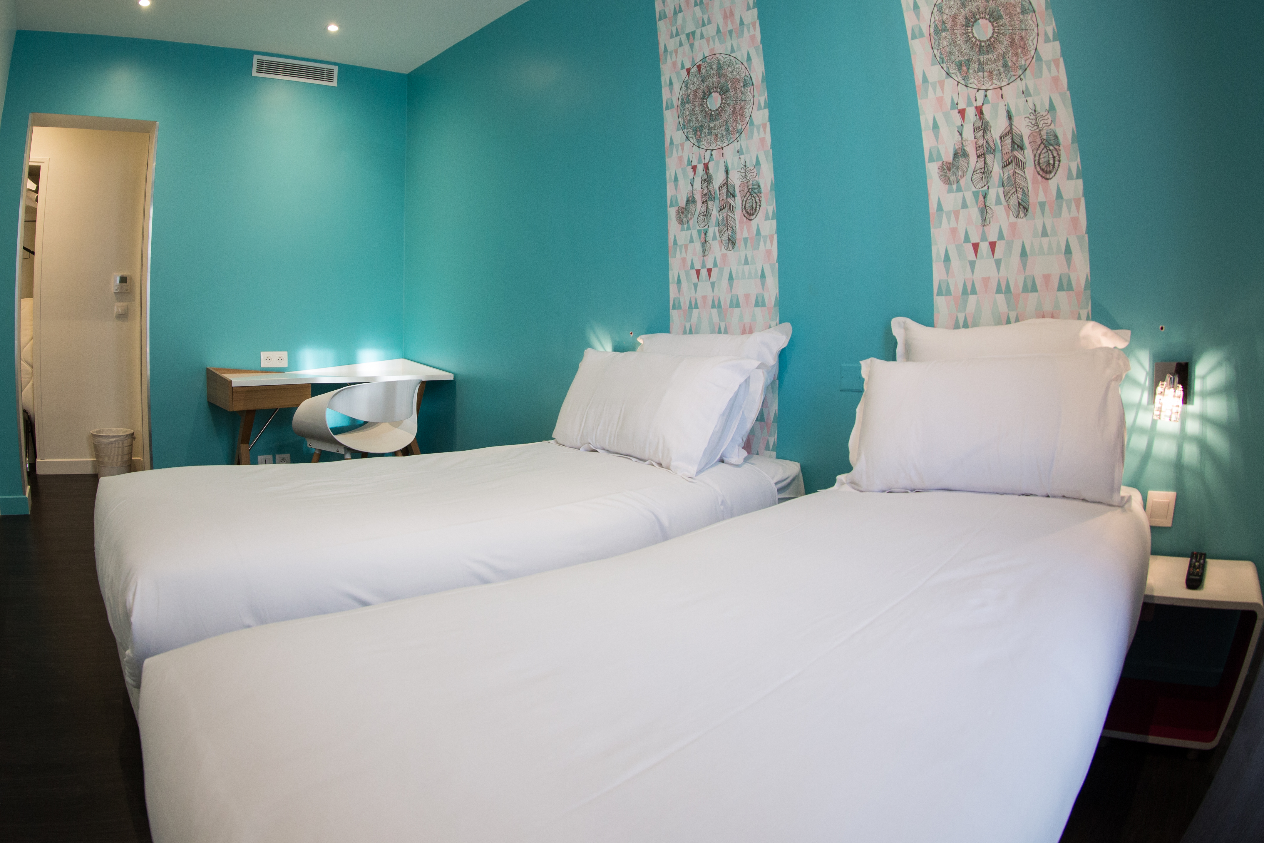 Room at Glam's Hotel, PARIS