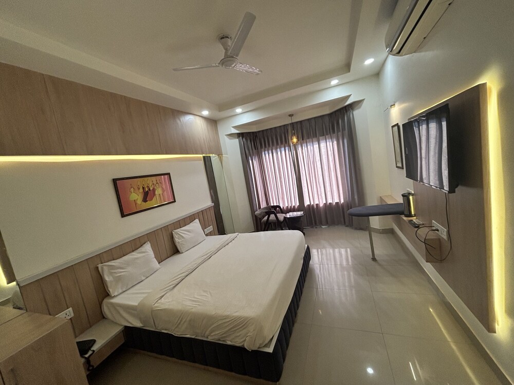 Hotel Maya International 19/50