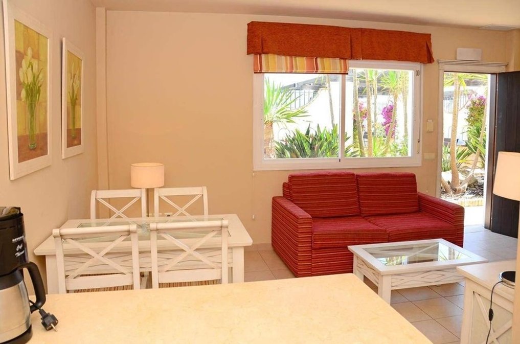 APARTAMENTOS PIEDRAMAR 14/25