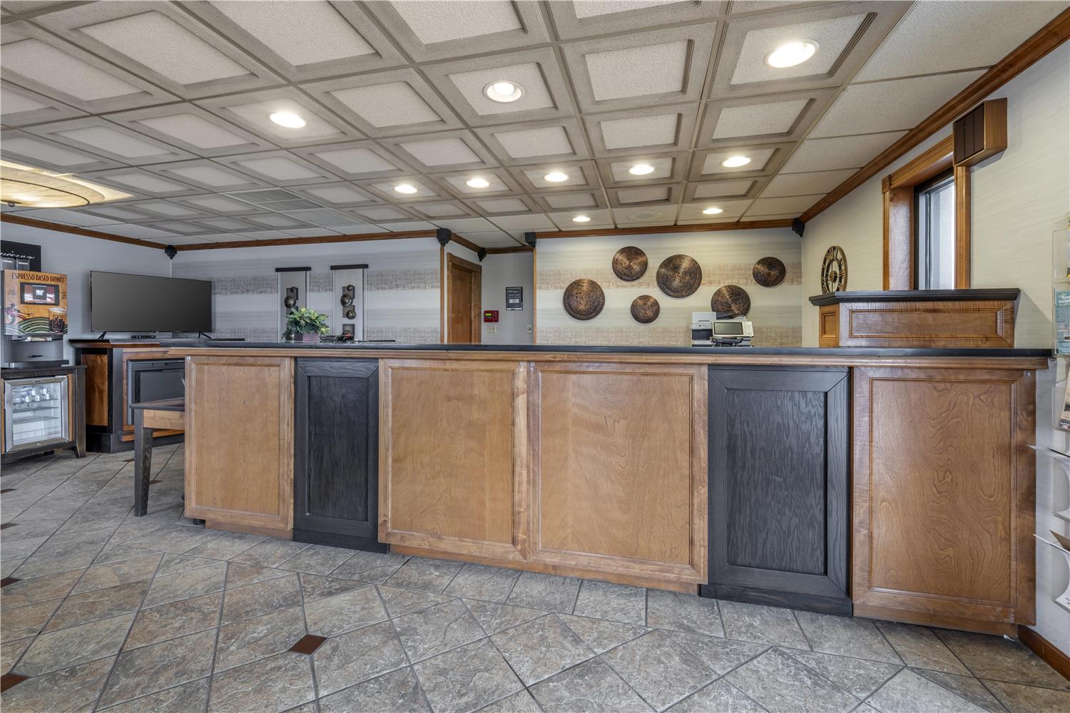 Best Western Angus Inn 5/23