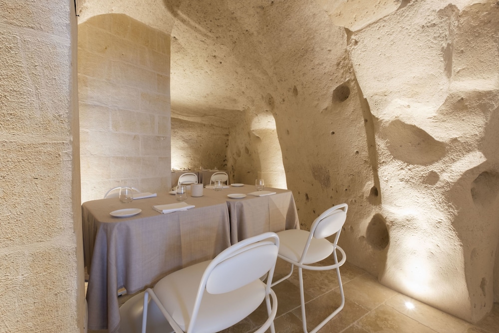 Aquatio Cave Luxury Hotel & Spa 23/46
