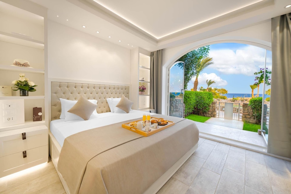 TOP Domina Coral Bay Resort 11/50