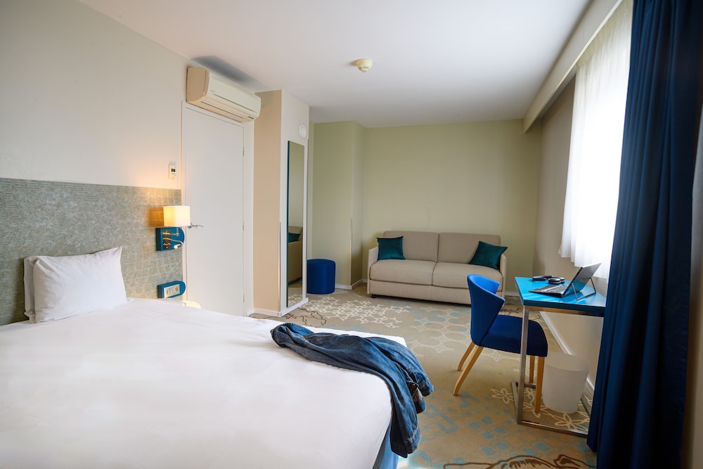 غرفة سوبيريور عائلية بسرير مزدوج مع أريكة، Ibis Styles Tours Centre 2/10