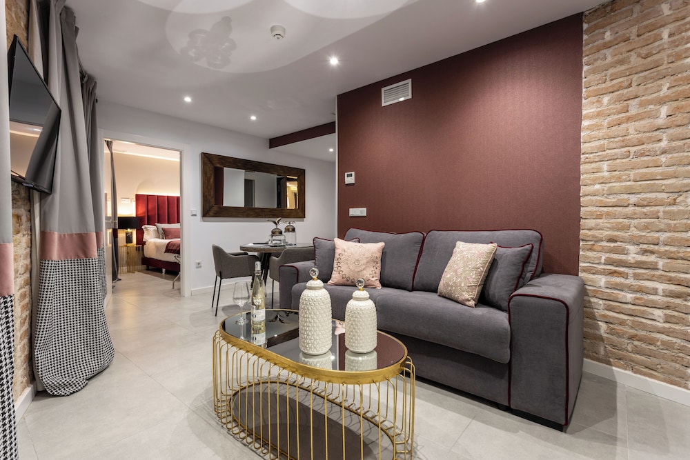 Bibo Suites Plaza Nueva 26/48