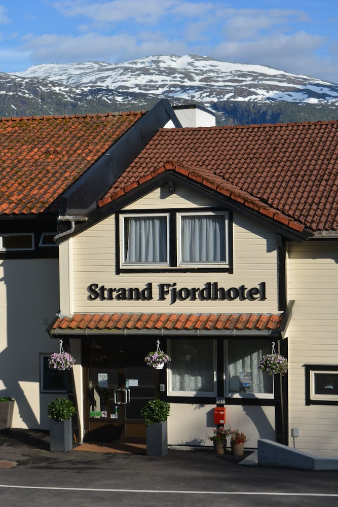 Strand Fjordhotel 1/50