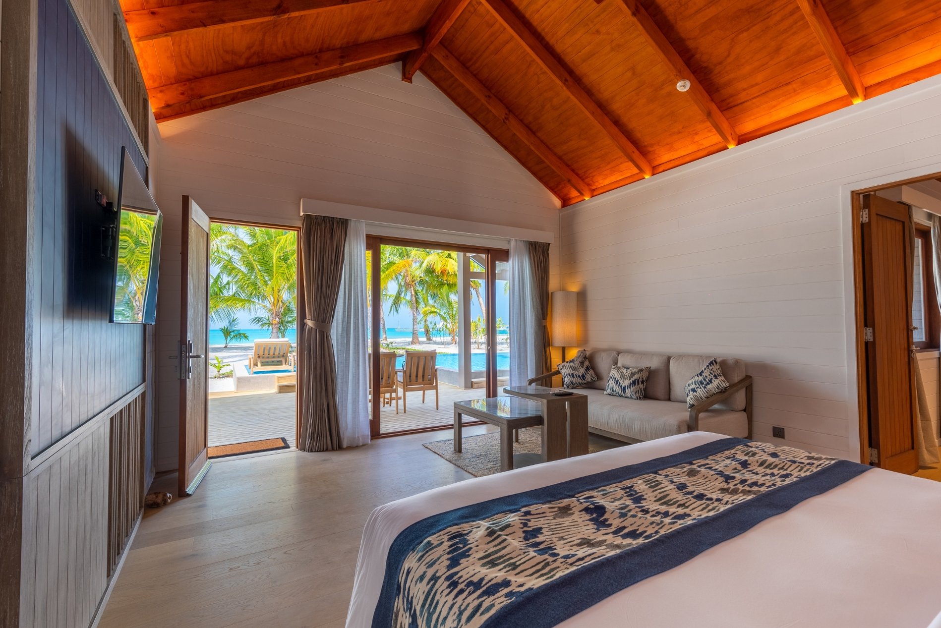 2 Bedrooms, Beach Pool, Villa