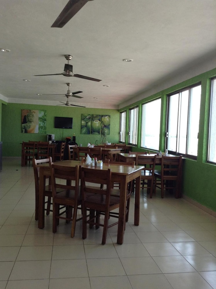 Hotel Villa De Pescadores 42/55