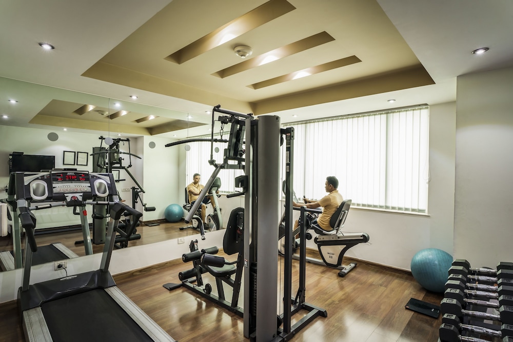 CASPIA HOTEL NEW DELHI SHALIMAR BAGH 37/67