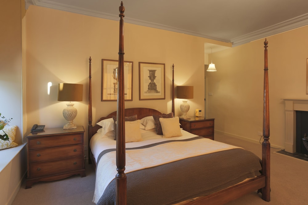 The Burgoyne Hotel 11/50
