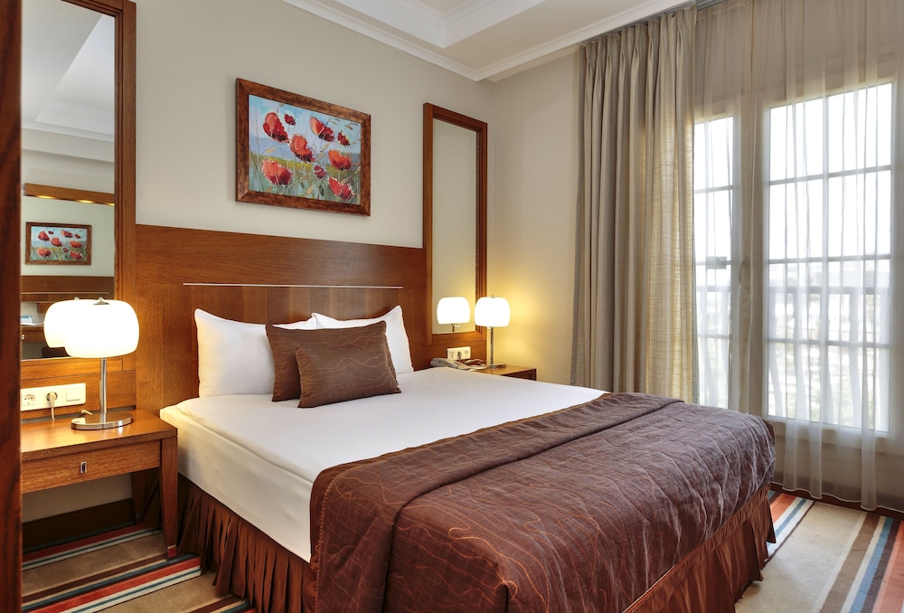 Sunis Elita Beach Resort 7/50