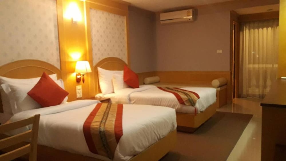 The Lion King Hotel 29/63