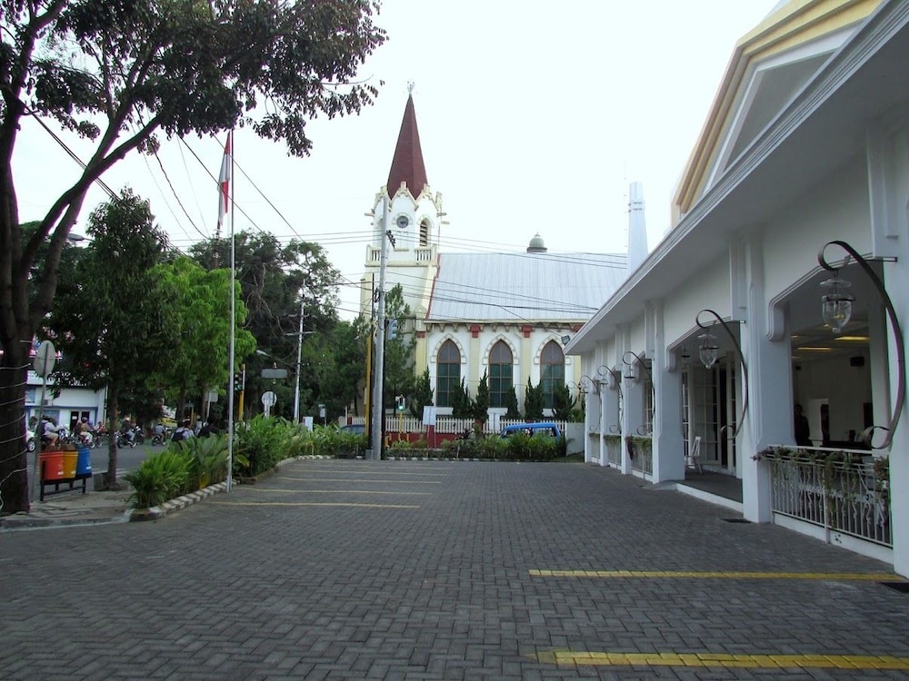 Riche Heritage Hotel 31/34