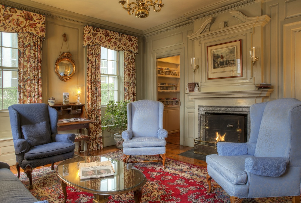 Francis Malbone House Inn 30/50