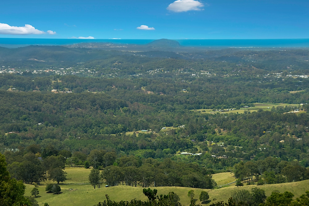 Altitude On Montville 43/50