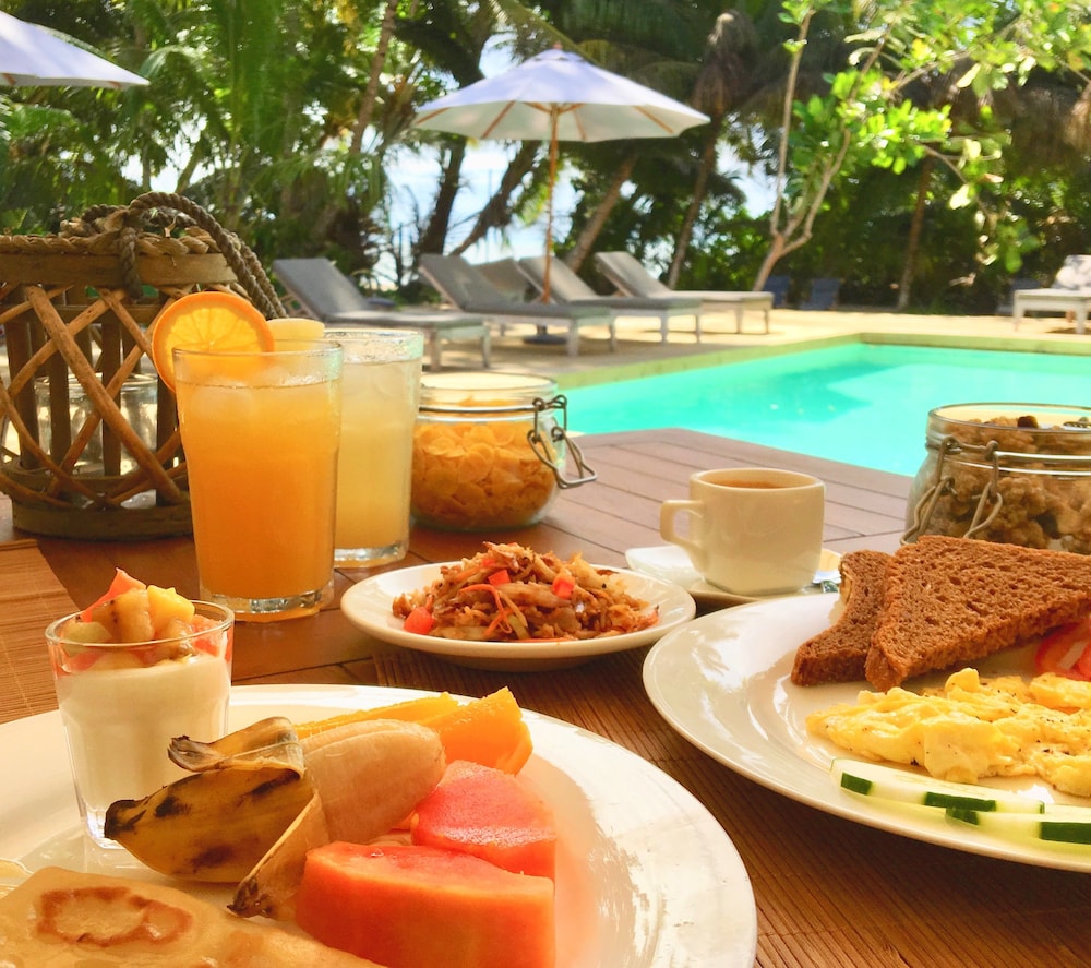 Bliss Praslin Seychelles 30/68