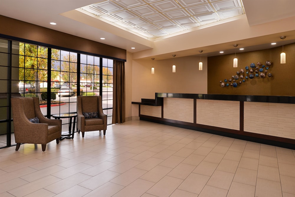 Best Western Plus Heritage Inn Rancho Cucamonga/Ontario 8/40
