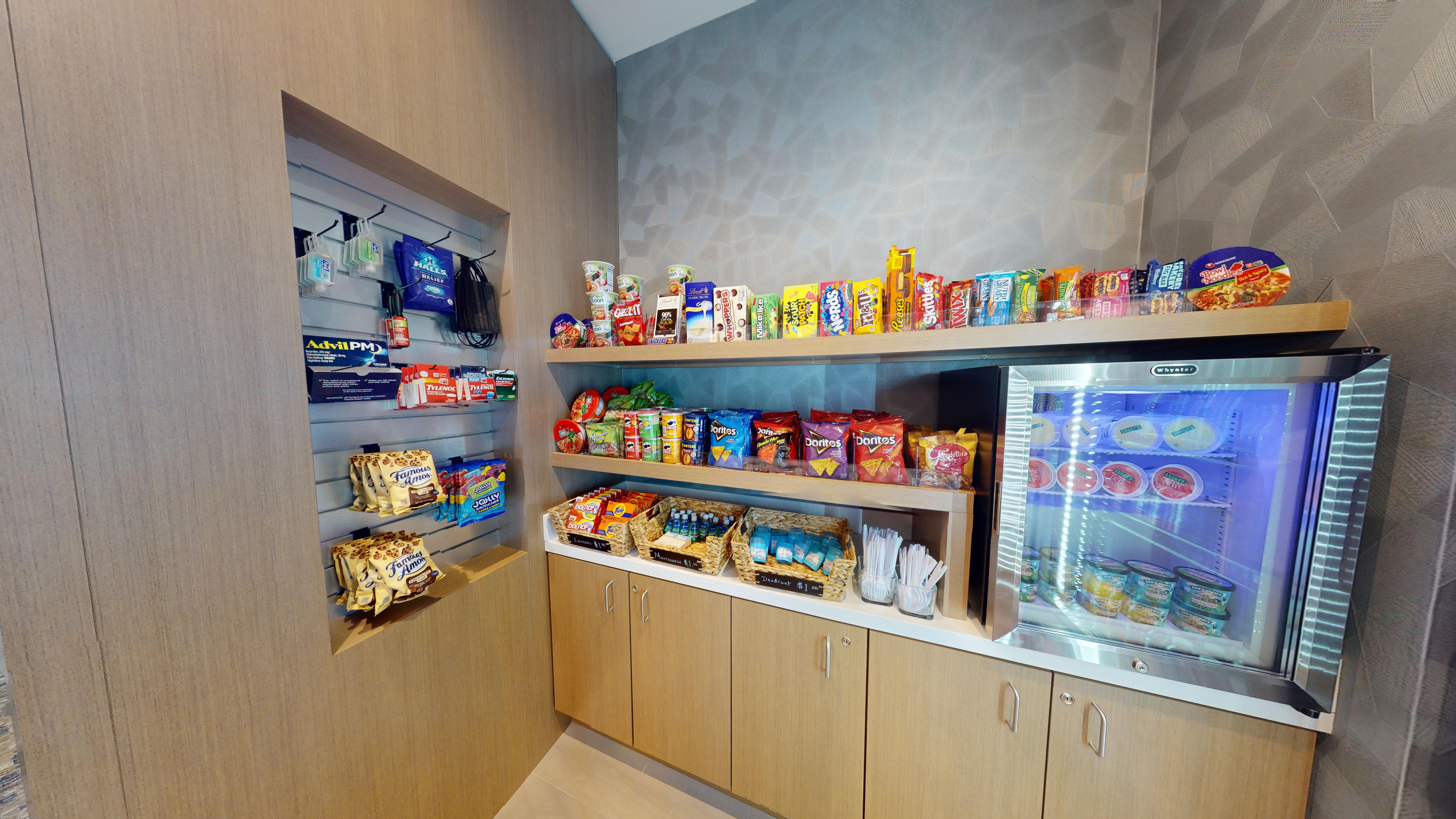 Holiday Inn Express & Suites Chicago Schaumburg, an IHG Hotel 7/50