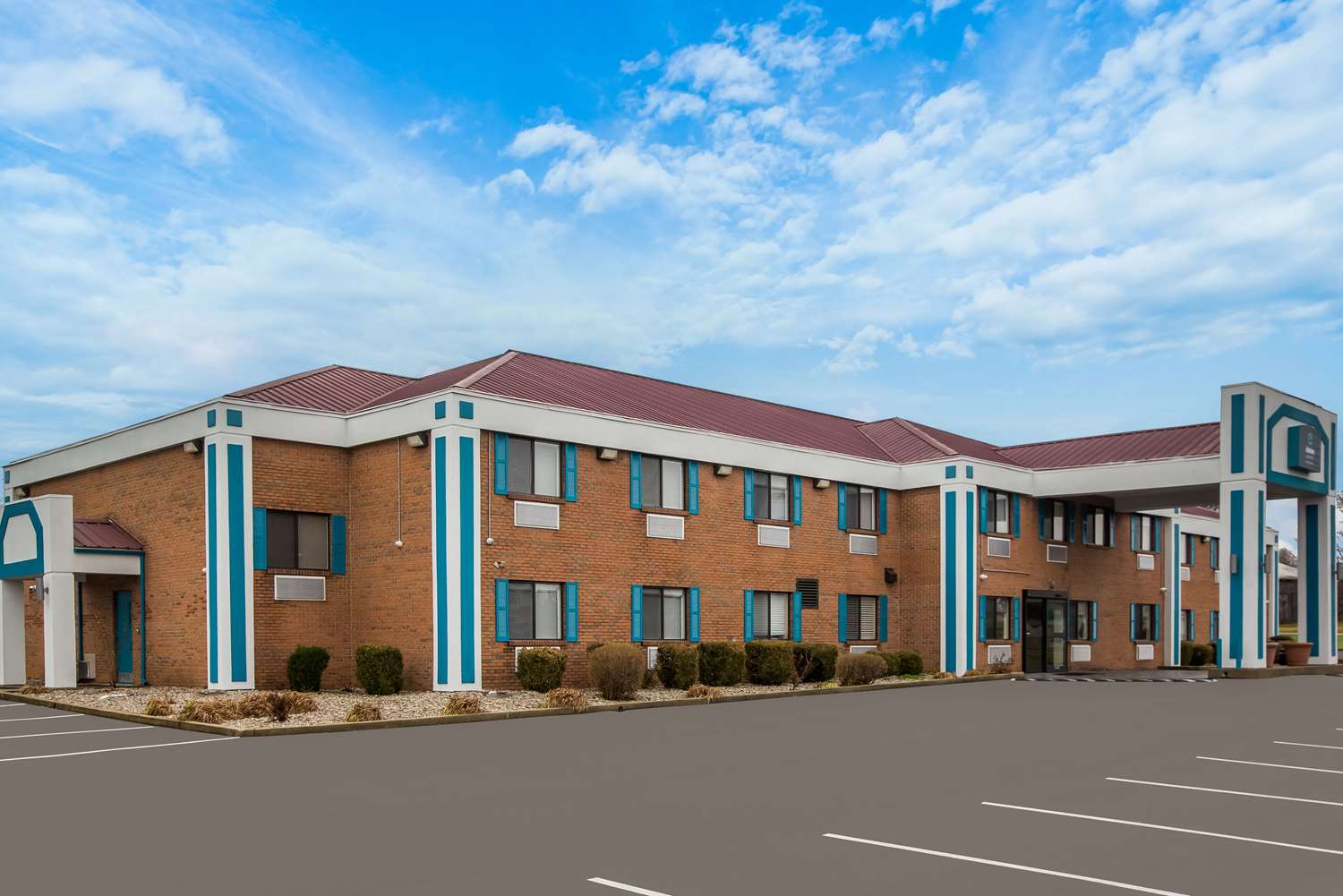 Clarion Pointe Harrodsburg 5/28