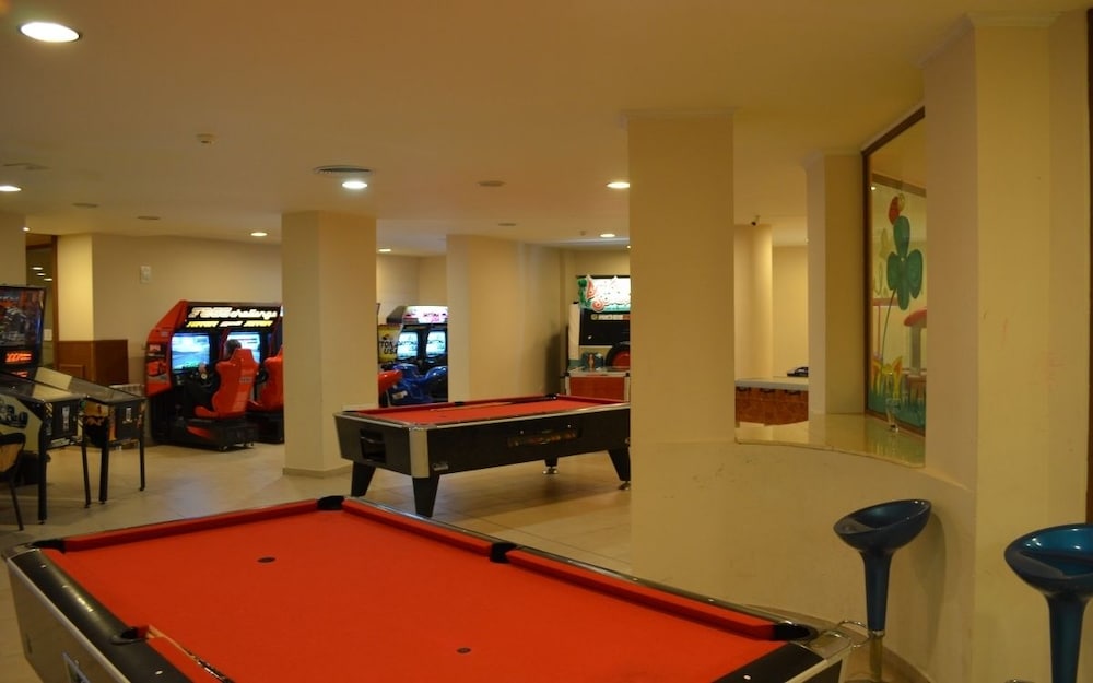 ORPHEUS SPA HOTEL 25/41