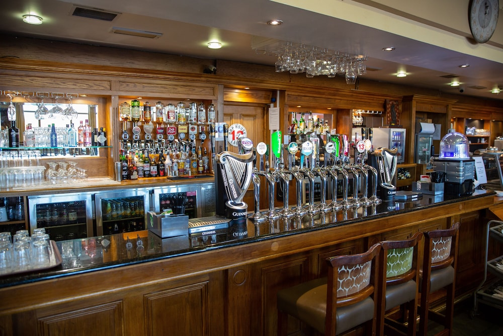 West County Hotel 18/30