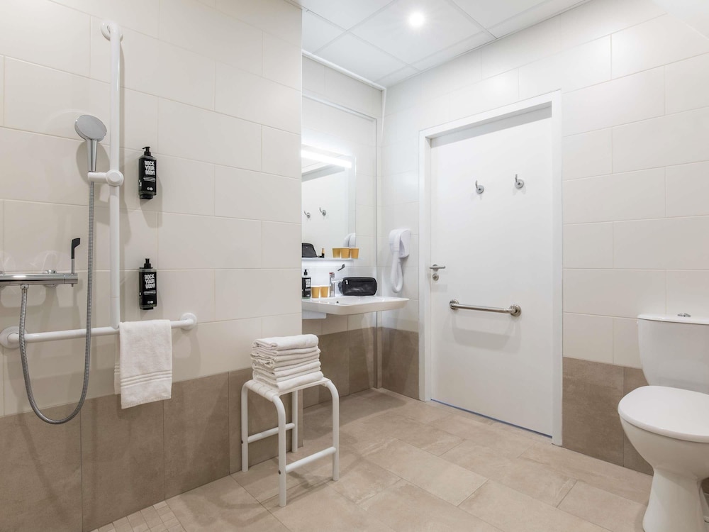 ibis Paris la Villette Cite des Sciences 19eme 65/67