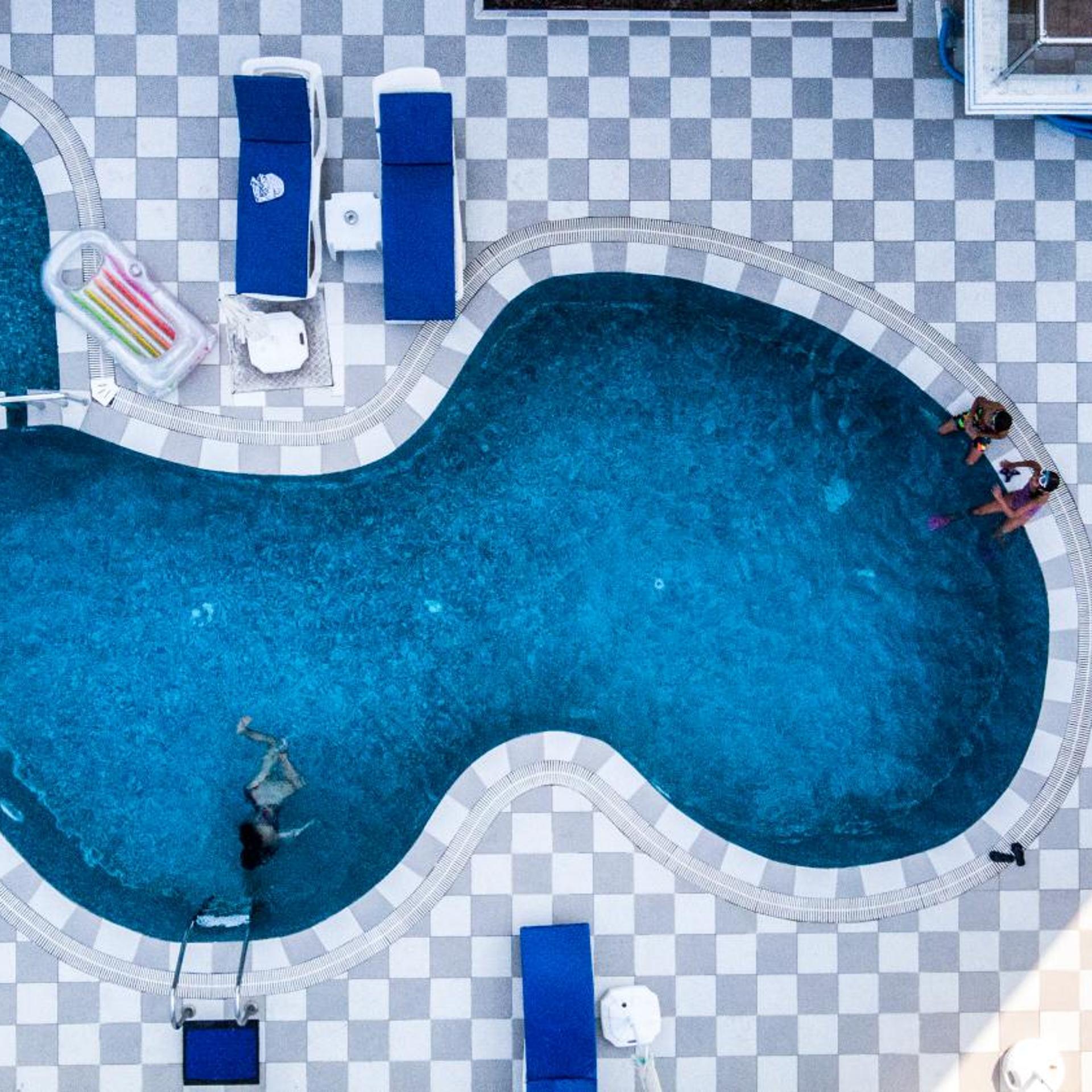 VESTA HOTEL 45/50