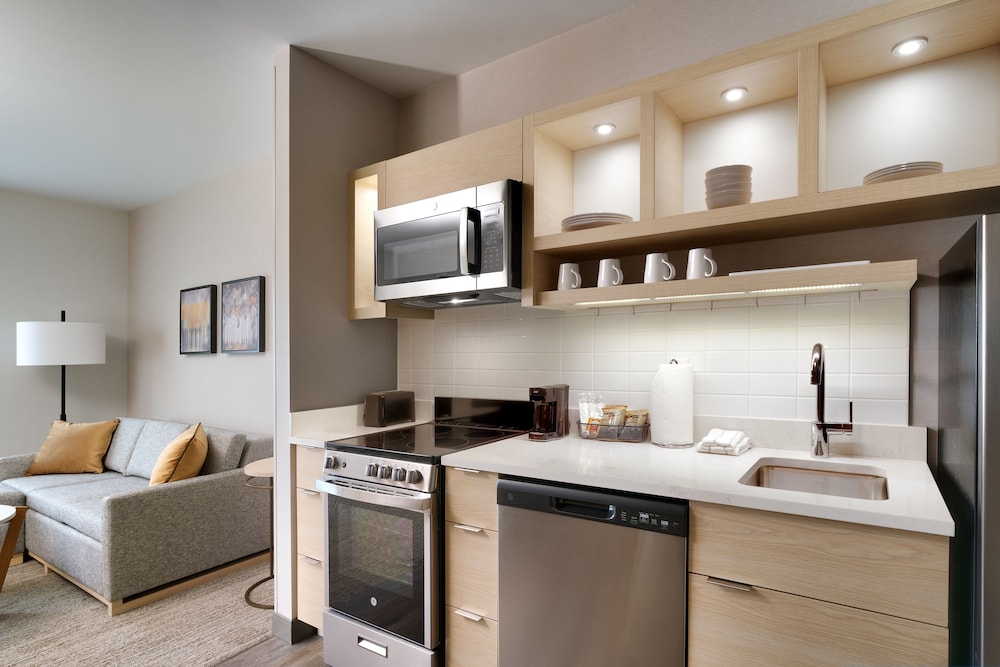 TownePlace Suites by Marriott Show Low 53/53
