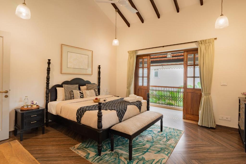 Elivaas Celest - 4 BHK Villa with private pool, Arpora 24/59