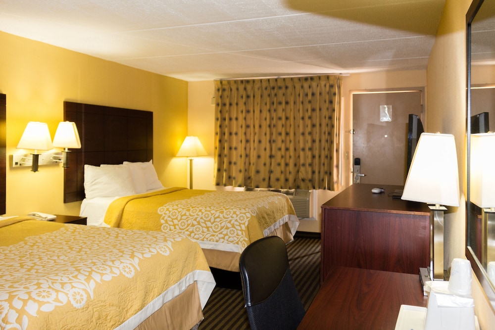 Americas Best Value Inn Central Valley 18/42