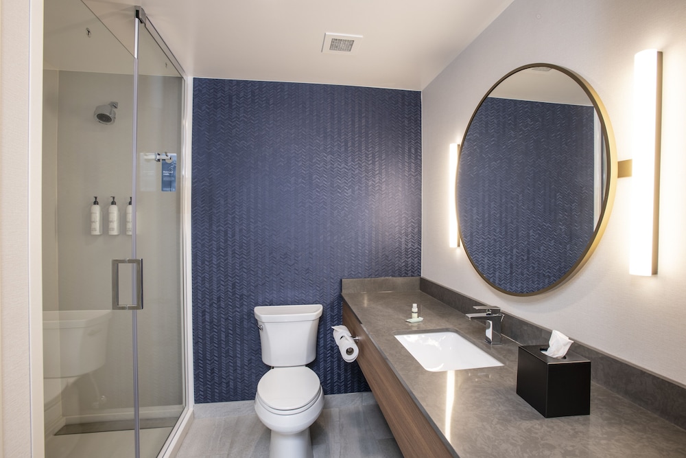 Fairfield Inn & Suites Newport Cincinnati 19/36