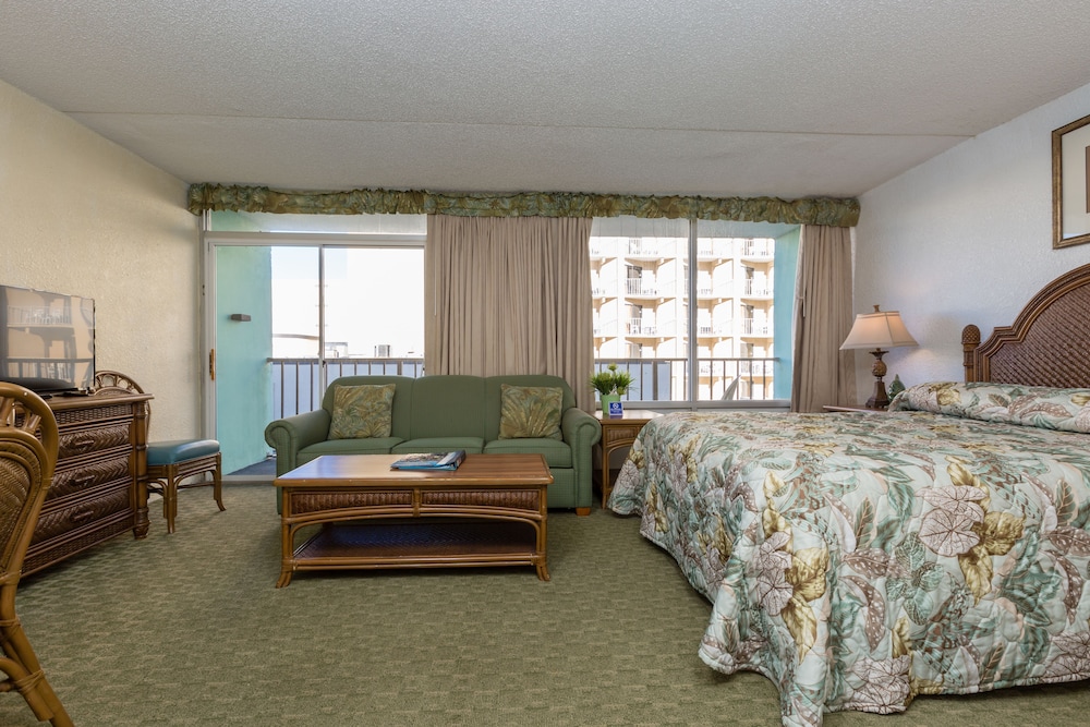 Beach Club At Montego Inn 46/66