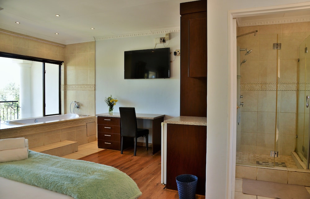Indlovukazi Guesthouse 23/36