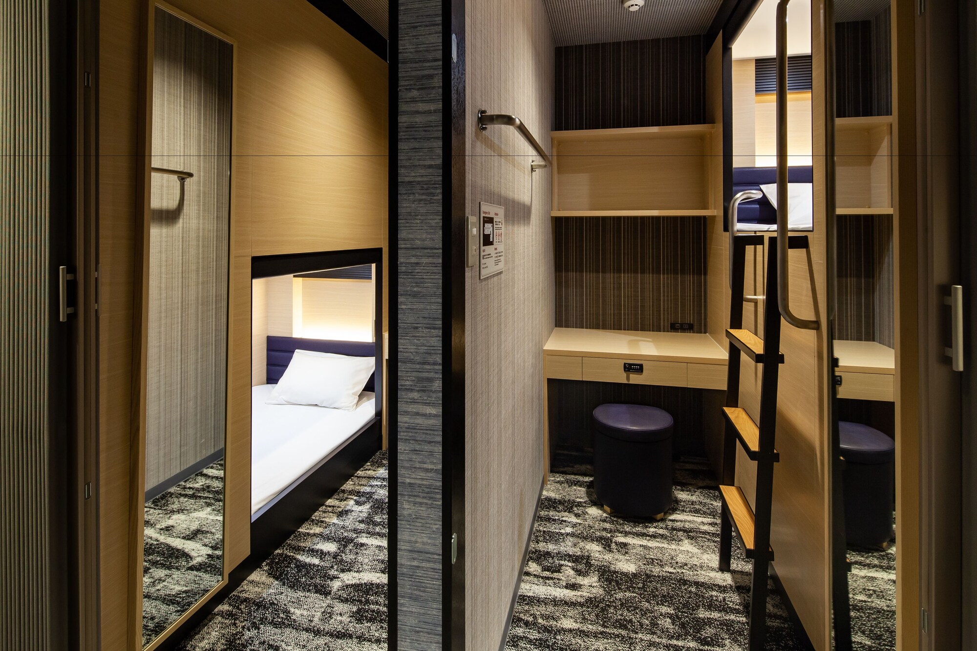 Male Dorm, Deluxe, Cabin, Single Bed, Y S Cabin And Hotel Naha Kokusaidori 3/6