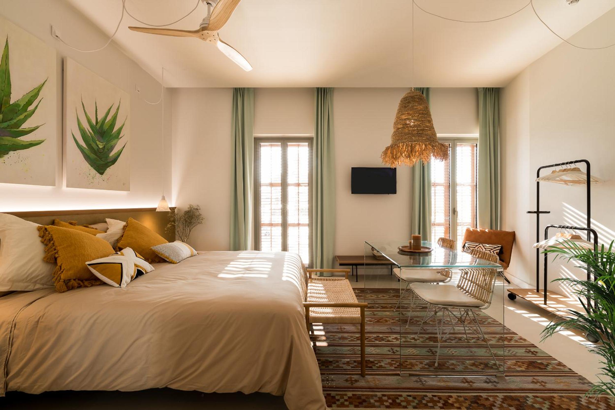 Hotel Portmany 9/50
