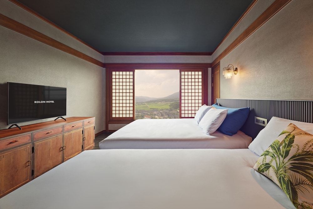 Imperial, Suite, 2 Double Beds, 2 Futon Beds, Garden View، Kolon Hotel Gyeongju 4/10