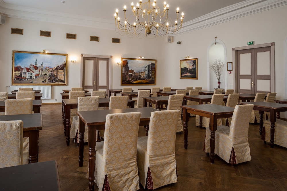 St Olav Hotel 60/72