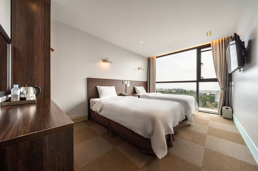Sunrise Hotel 17/31