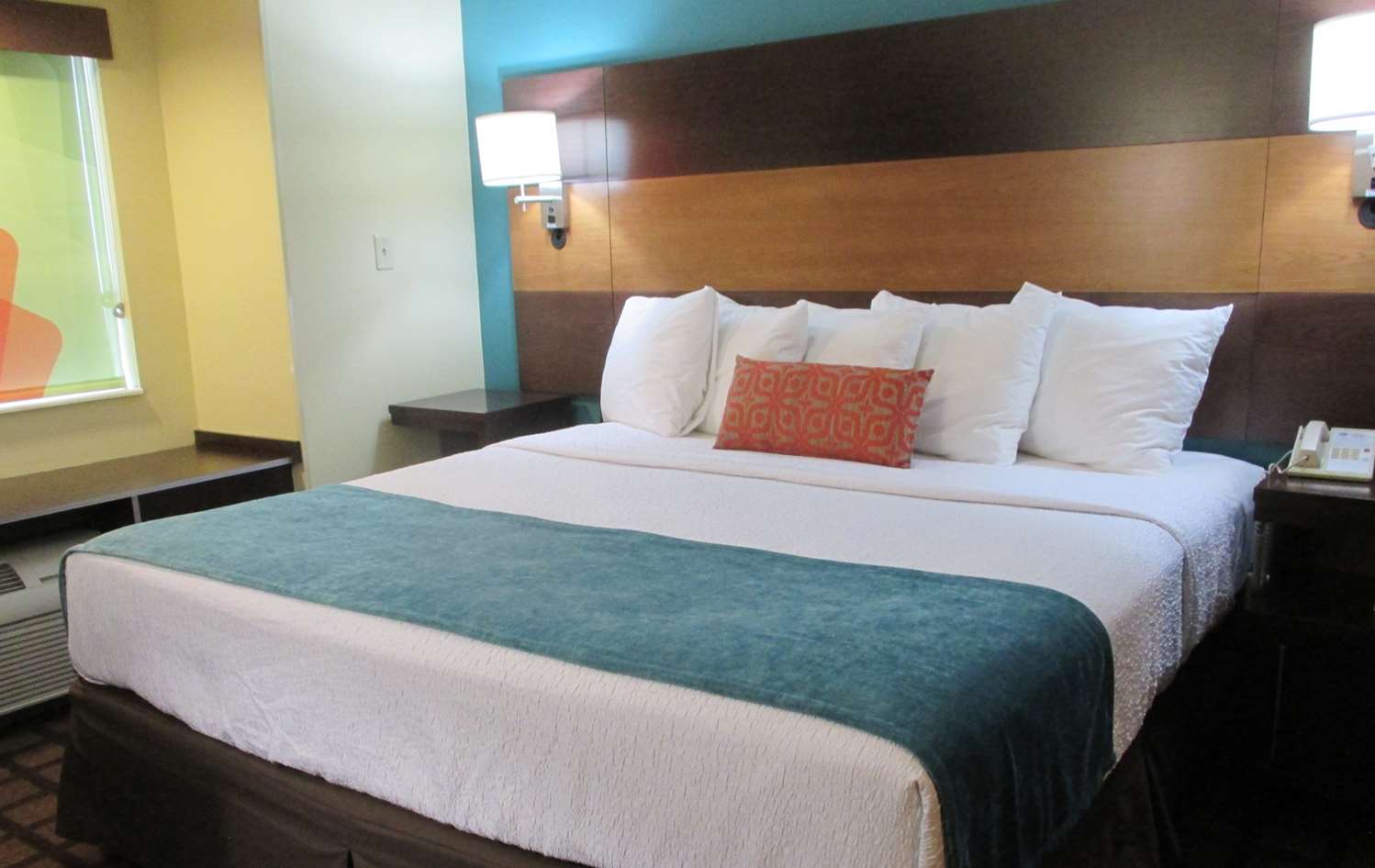 Room, King Bed