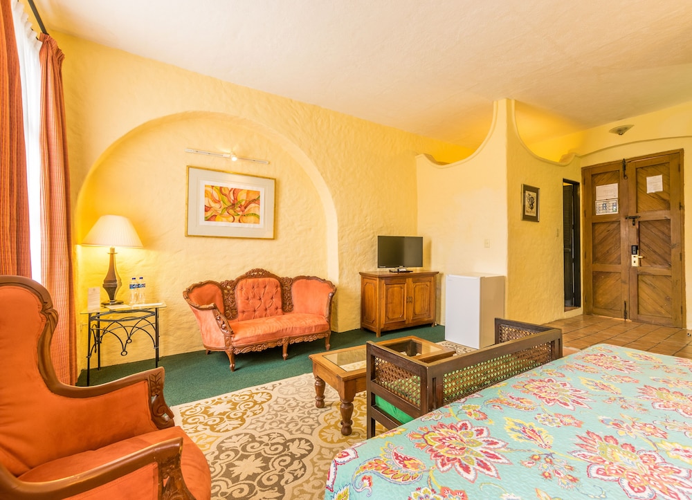 Hotel Hacienda Monteverde San Miguel de Allende 65/87