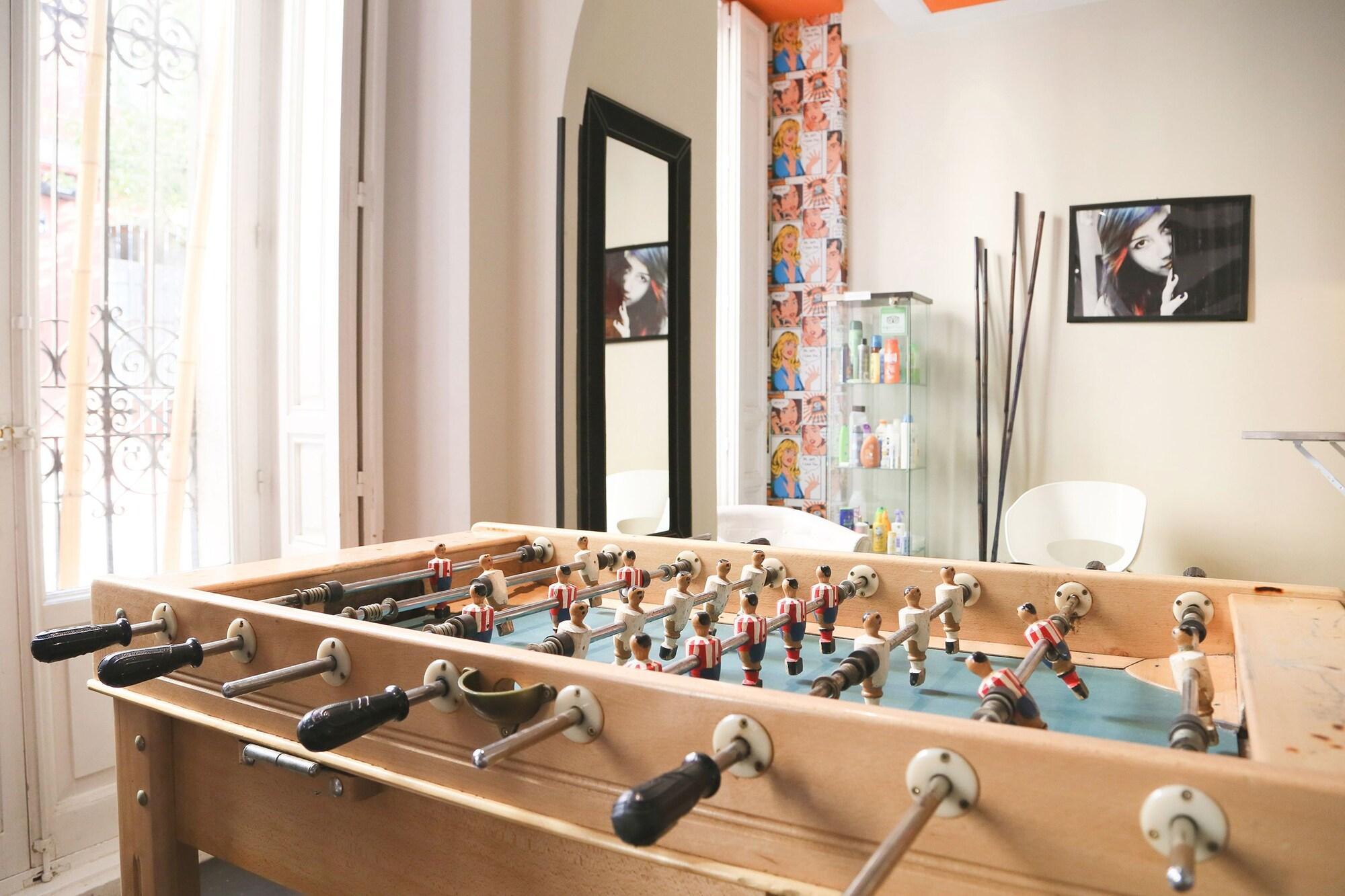 Hostels Meetingpoint 42/55