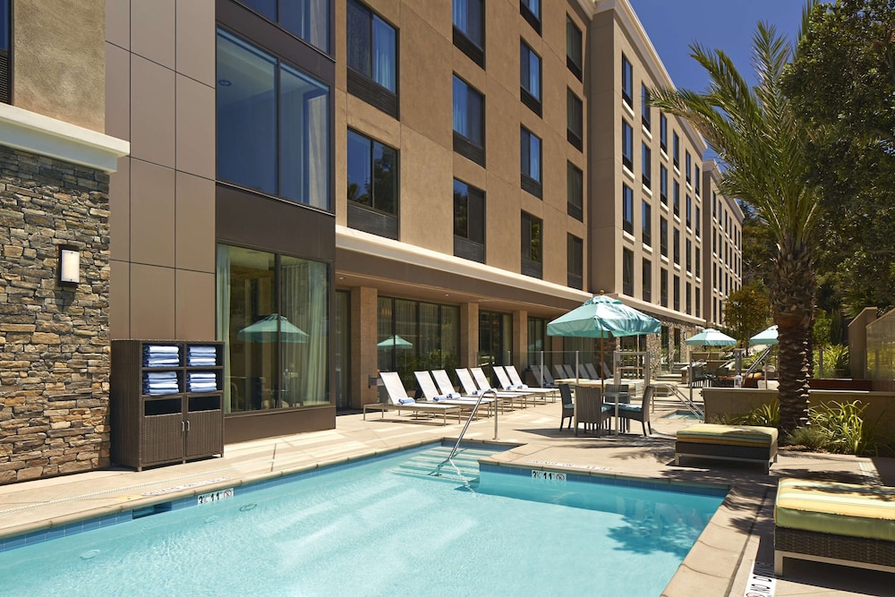 Hampton Inn San Diego/Mission Valley 5/52