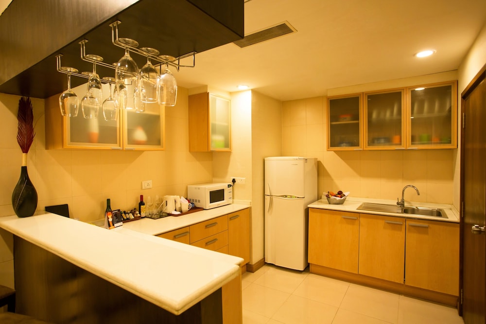 Ellaa Hotel 49/58