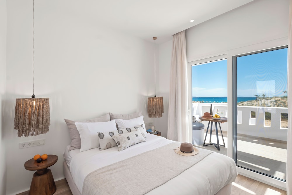 Almiriki Naxos Beachside Living 19/67