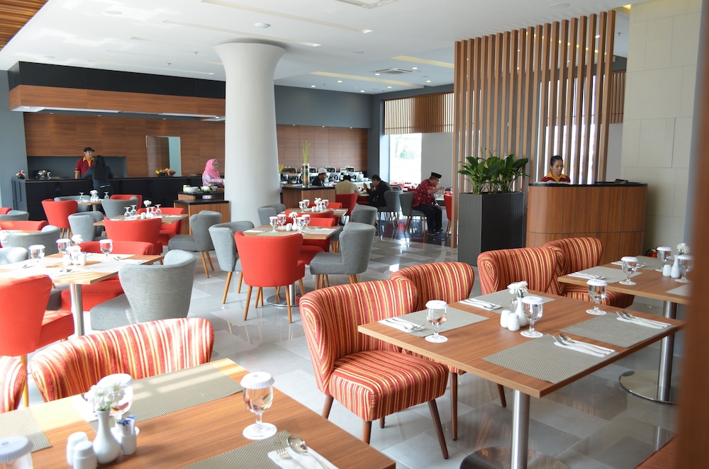 Kyriad Hotel Airport Jakarta 29/41