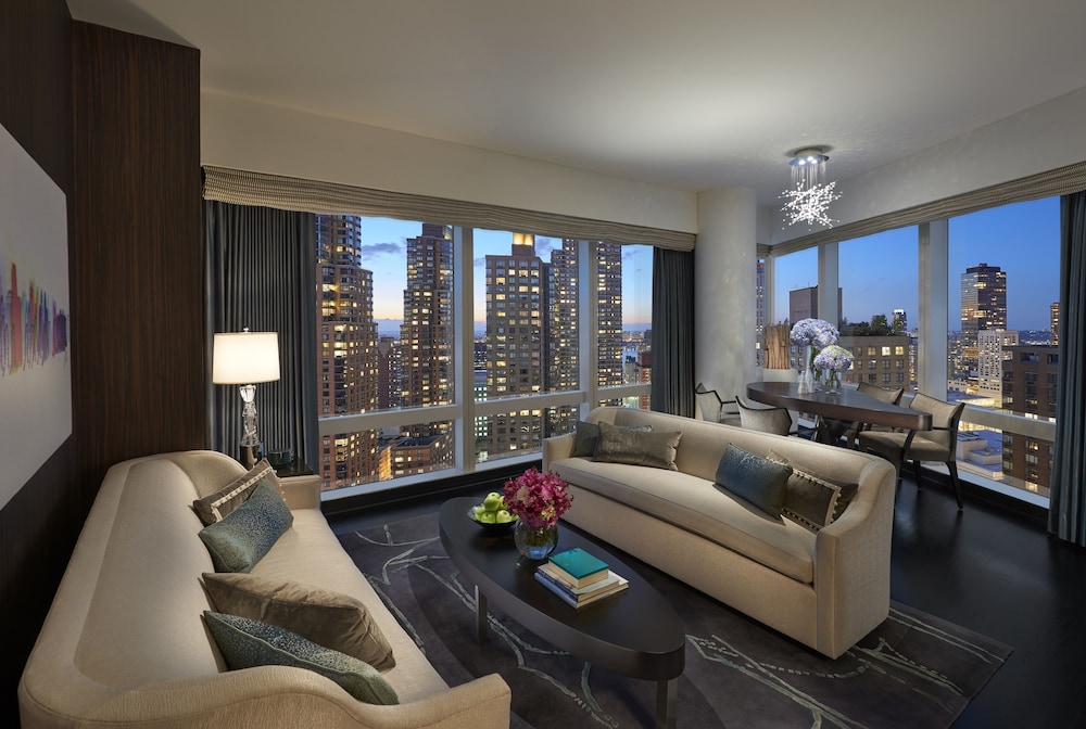 Mandarin Oriental New York 50/84