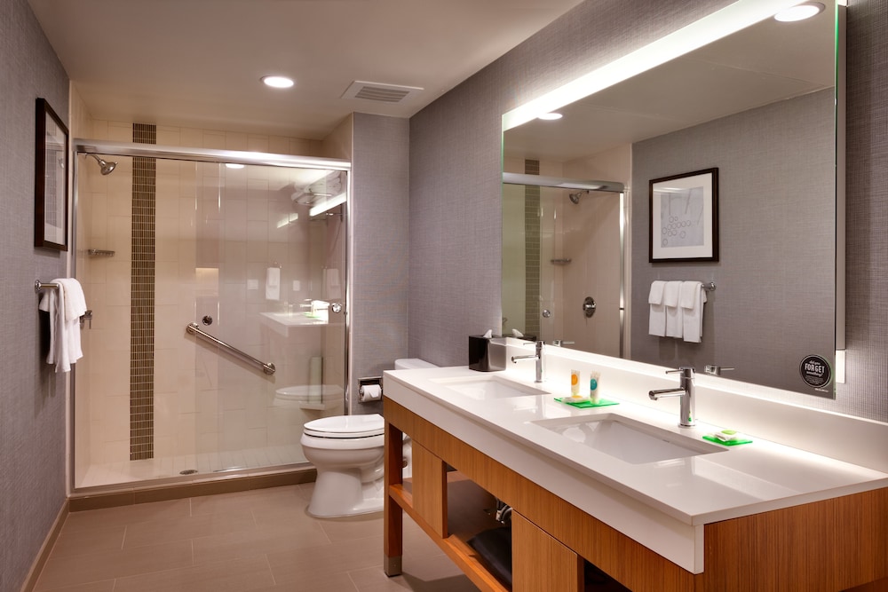 Hyatt Place Emeryville San Fran 9/43