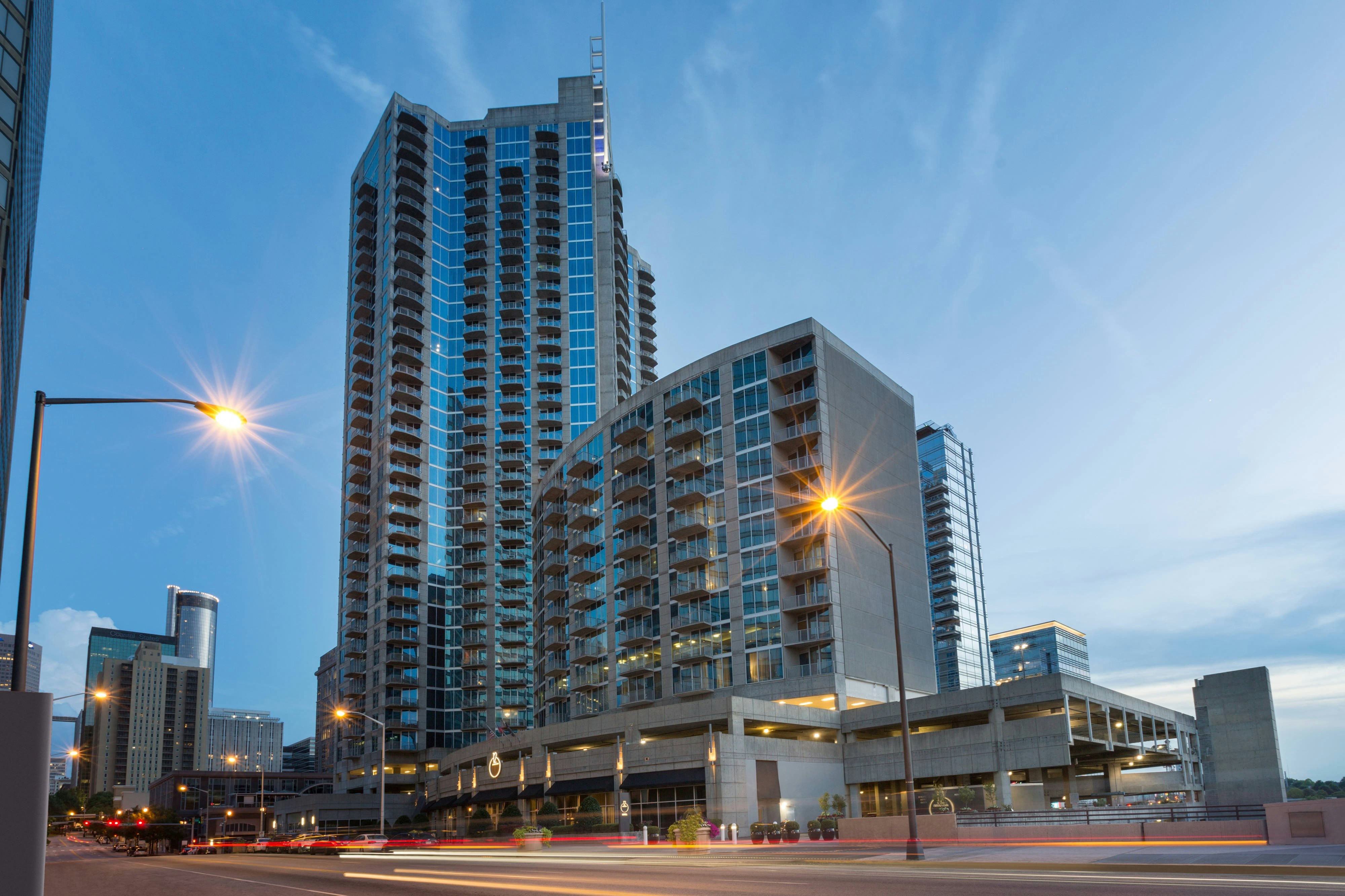 Twelve Downtown, Autograph Collection (ex. Twelve Centennial Park, Autograph Collection) 2/69